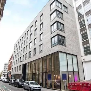 Apartment Luxury Let @, London